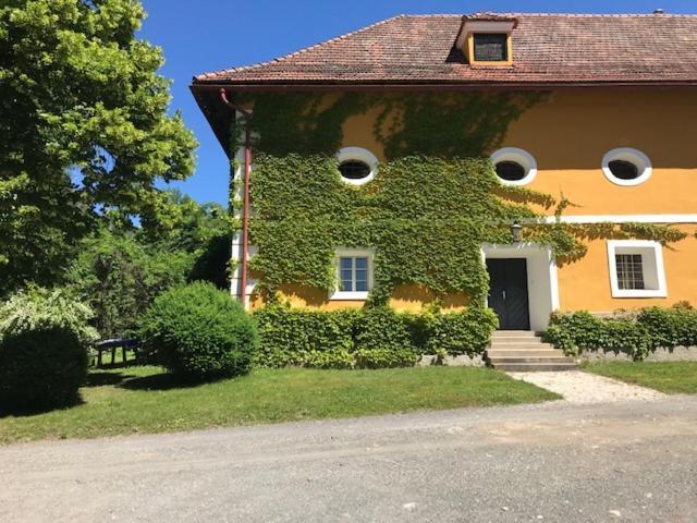 Ferienwohnung Ottmanach Josefhof Pischeldorf Dış mekan fotoğraf